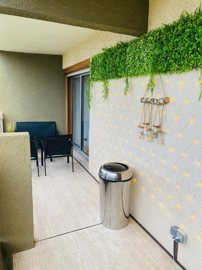 Appartement Cote D'Azur Plage - Piscine - Tennis Villeneuve-Loubet Kültér fotó